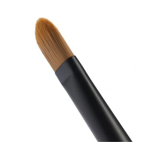 Lisa Eldridge No. 1 Seamless Blend Brush